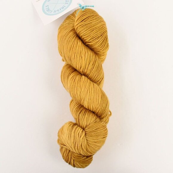 Three Irish Girls Yarn Springvale DK SW Merino Hand Dyed Safari Colorway - Picture 1 of 4